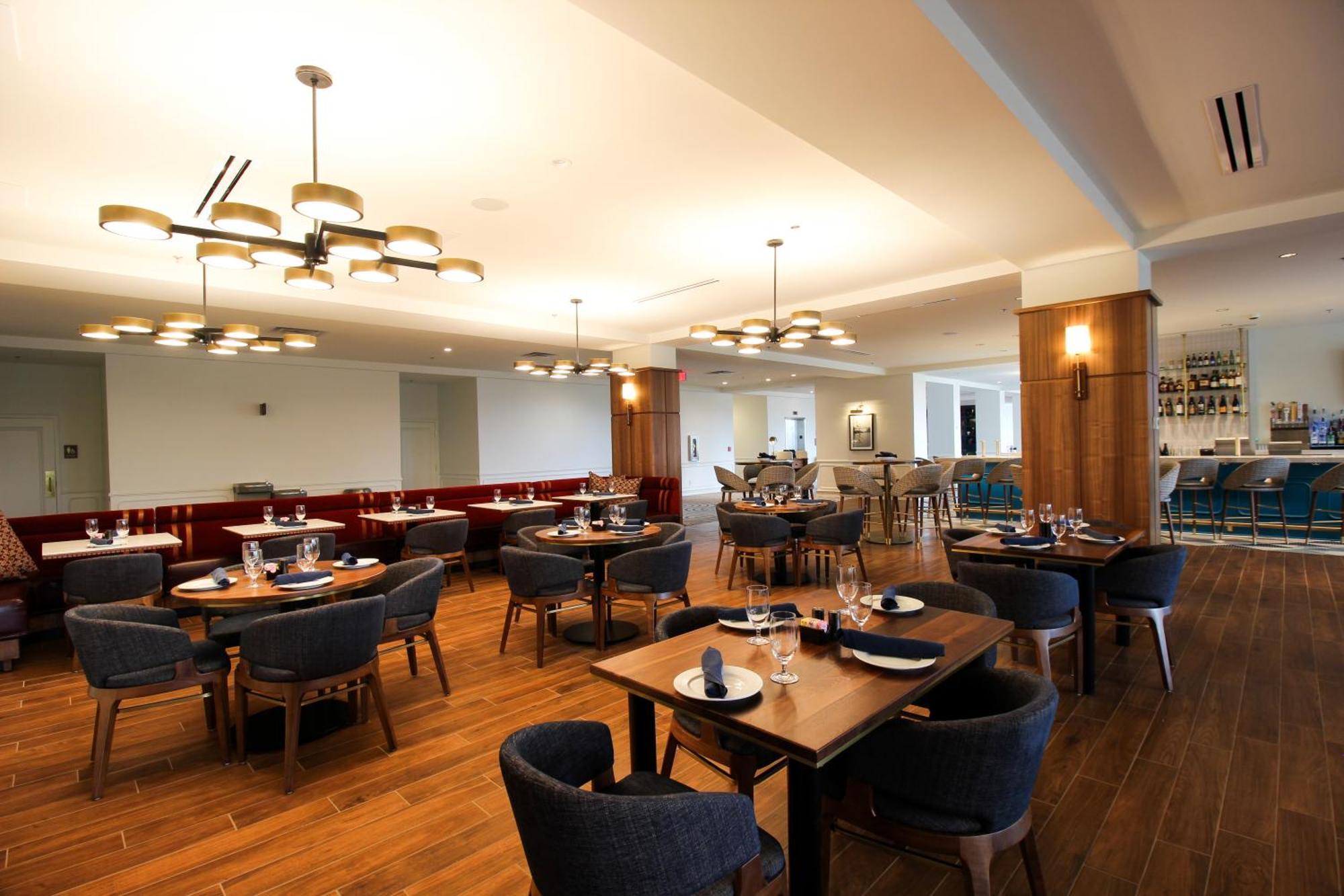 Doubletree By Hilton Clarksville Riverview Экстерьер фото