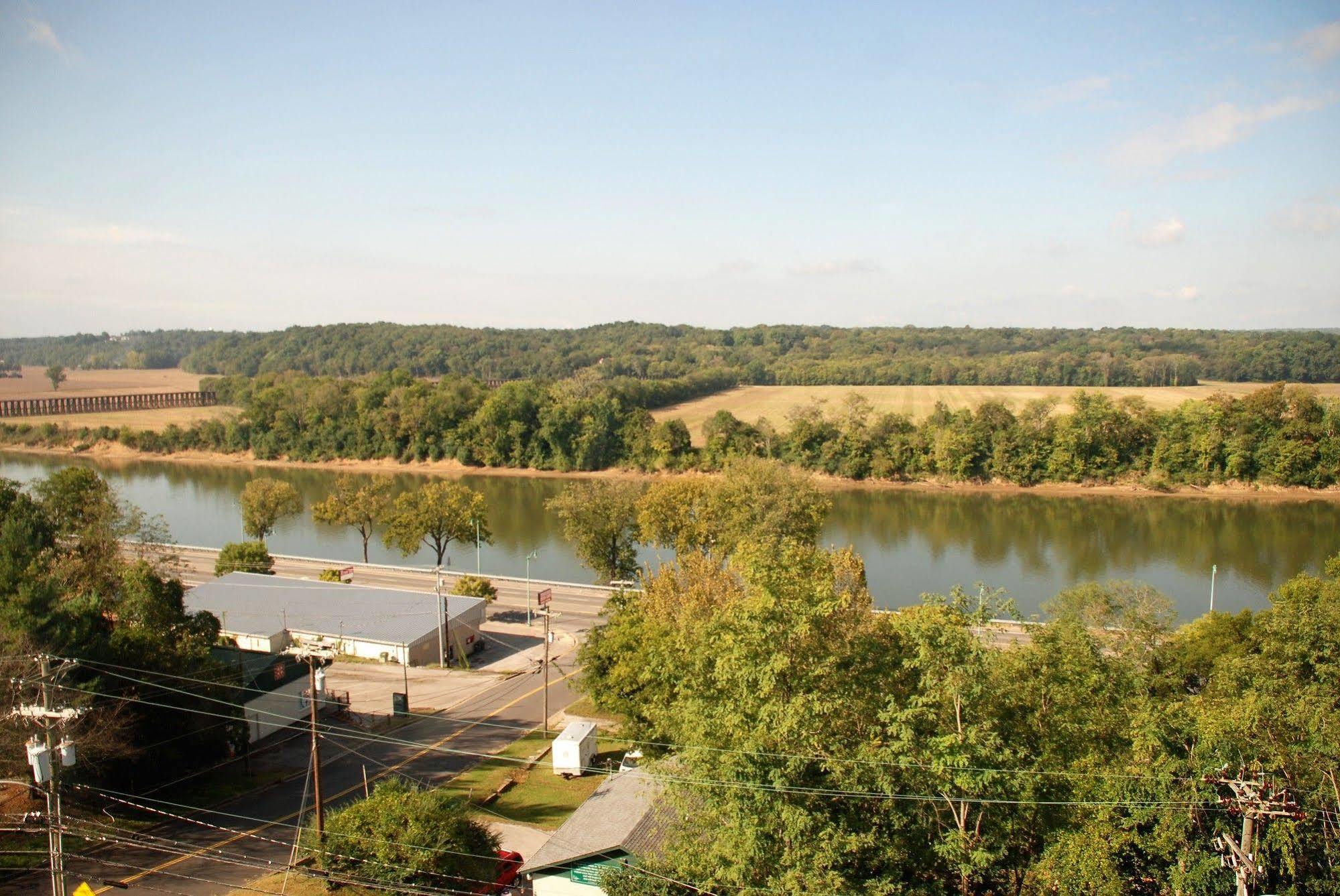 Doubletree By Hilton Clarksville Riverview Экстерьер фото